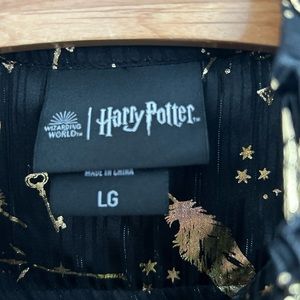 Warner Brothers Universal Studio Large Blouse, Harry Potter print